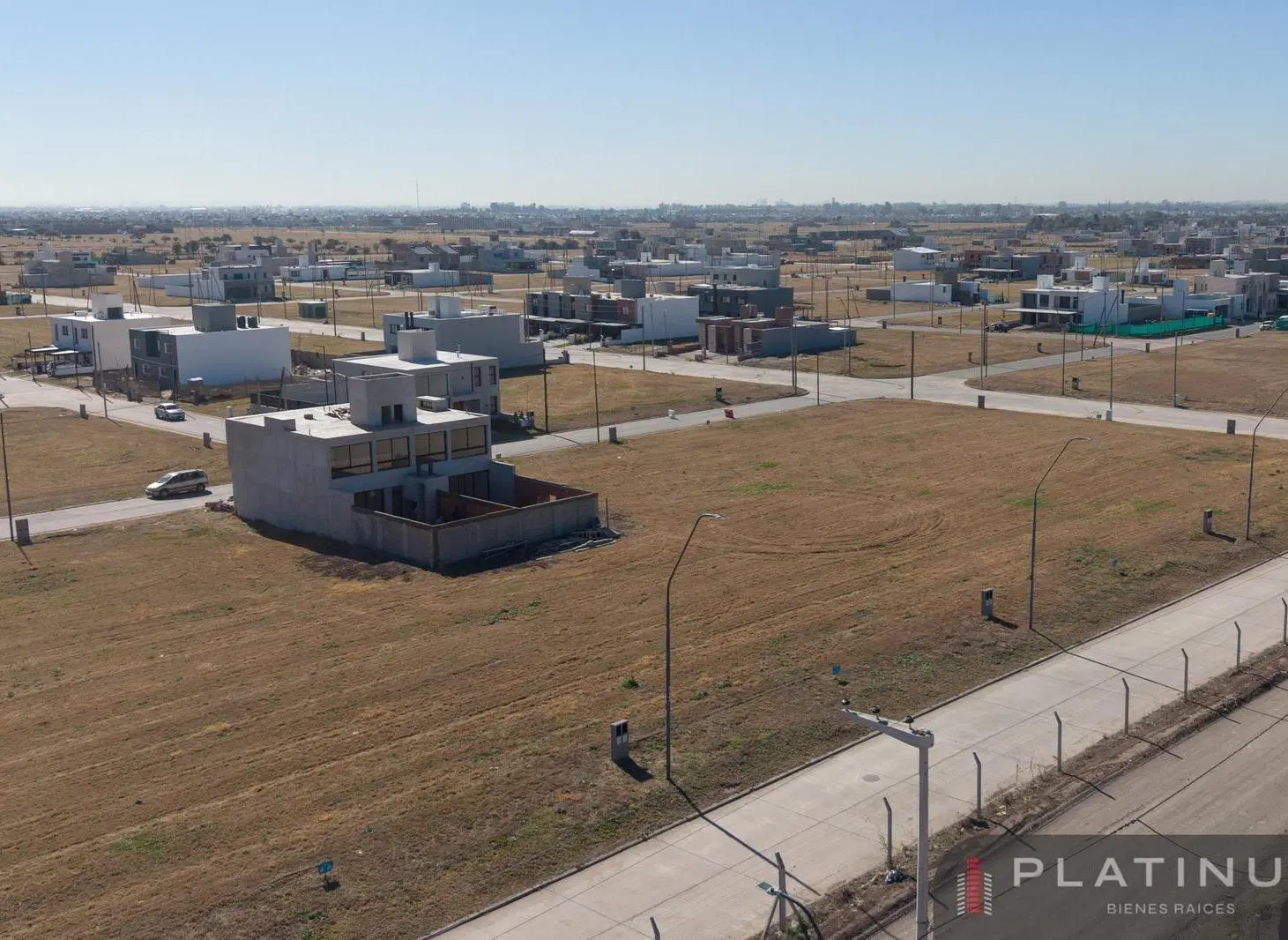 Lote en Venta de 348 m2 - Campos de Manantiales 3