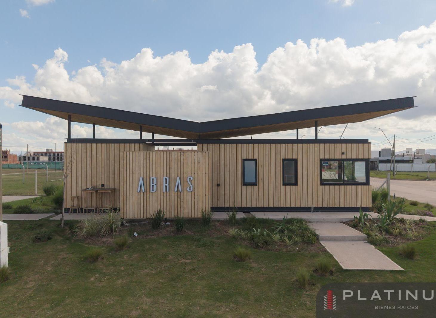 Terreno en Venta de 300 m2 - Abras de Manantiales
