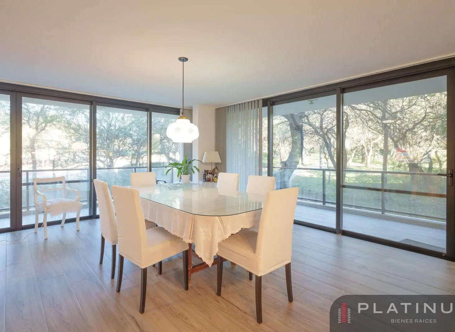 Departamento en Venta GreenPark de  3 Dormitorios con Cochera -  Barrio Valle Escondido 2