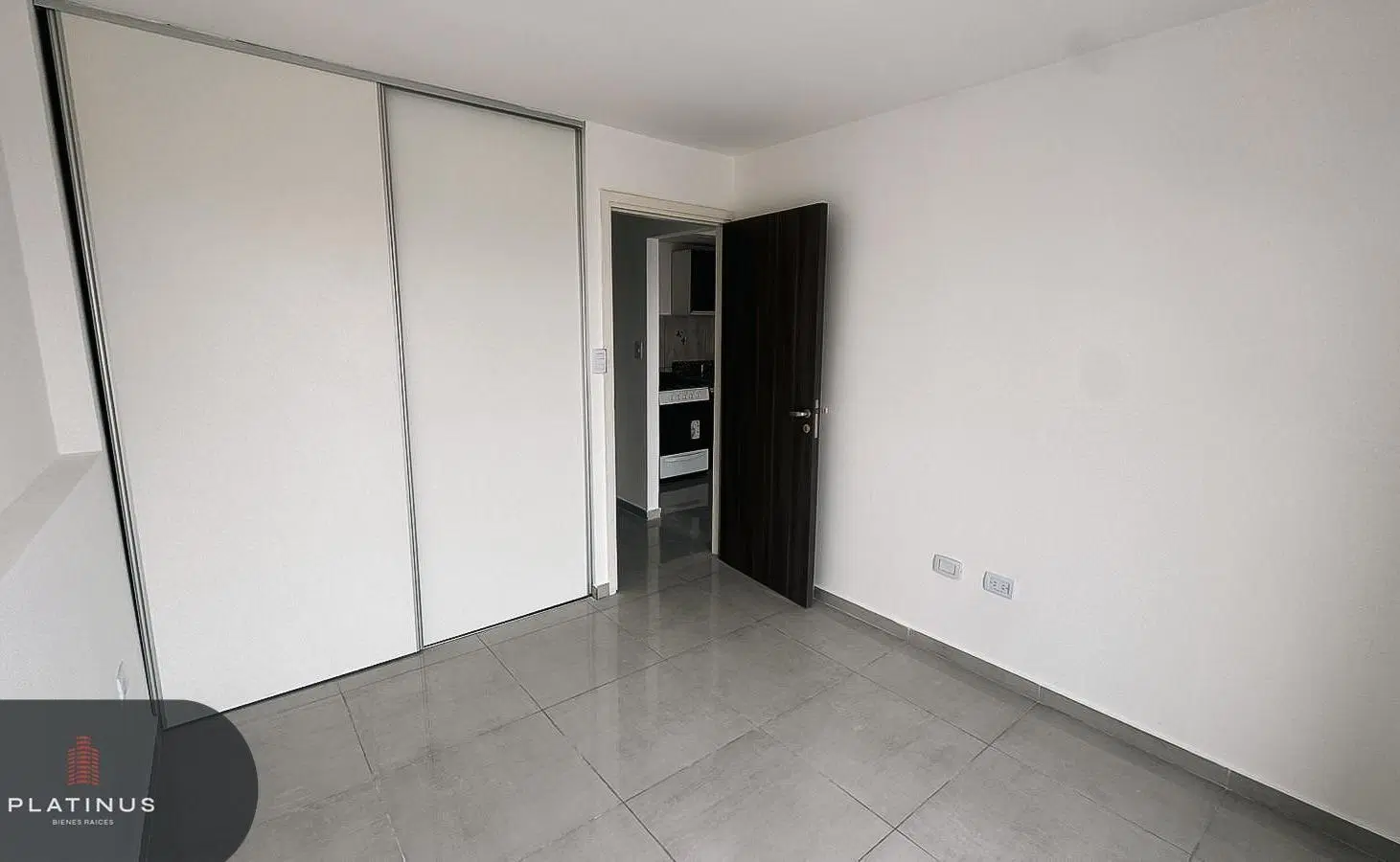 Departamento en Alquiler de 1 Dormitorio - Cofico 4