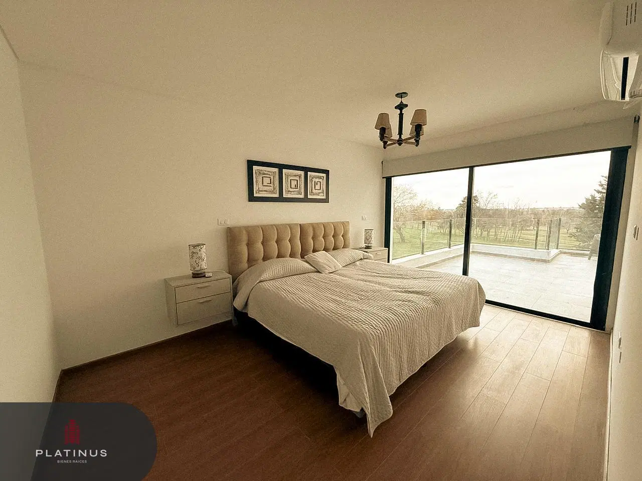 Departamento en Alquiler de 2 Dormitorios - Valle del Golf 5