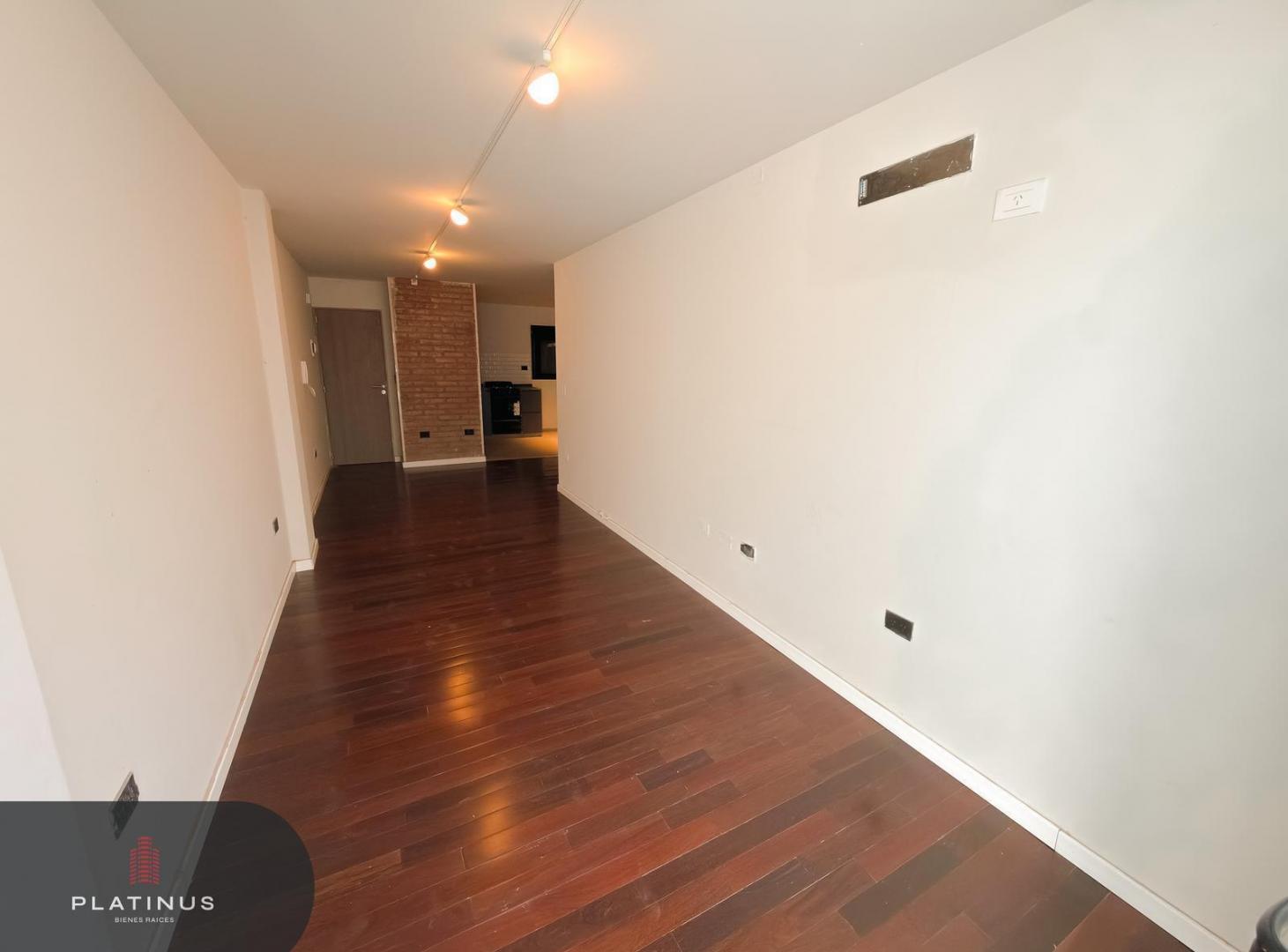 Foto de Departamento en Venta de 1 Dormitorio con Patio - Cofico, imagen 2