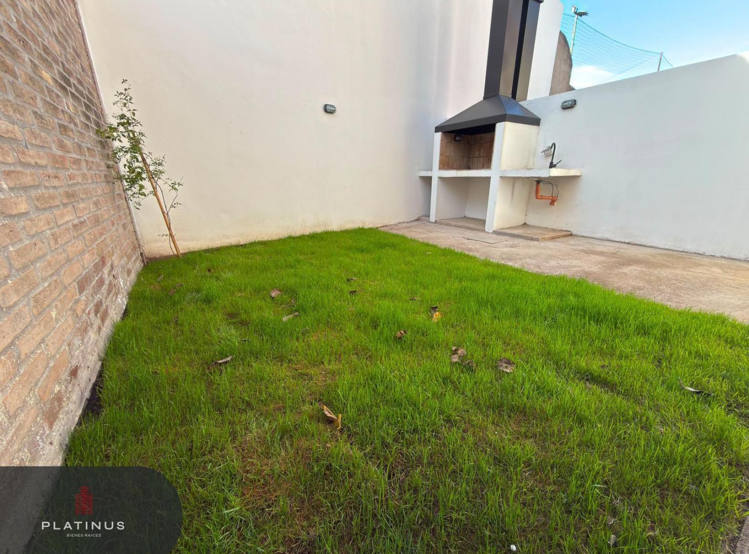 Departamento en Venta de 1 Dormitorio con Patio - Cofico