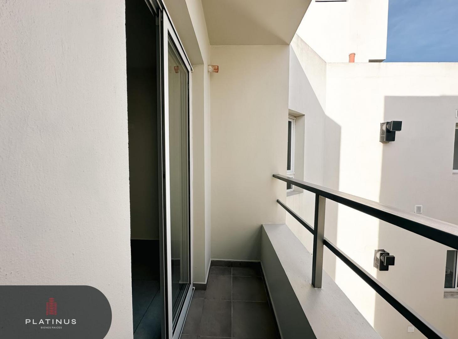 Foto de Departamento en Venta de 1 Dormitorio - Cofico - Escritura, imagen 2