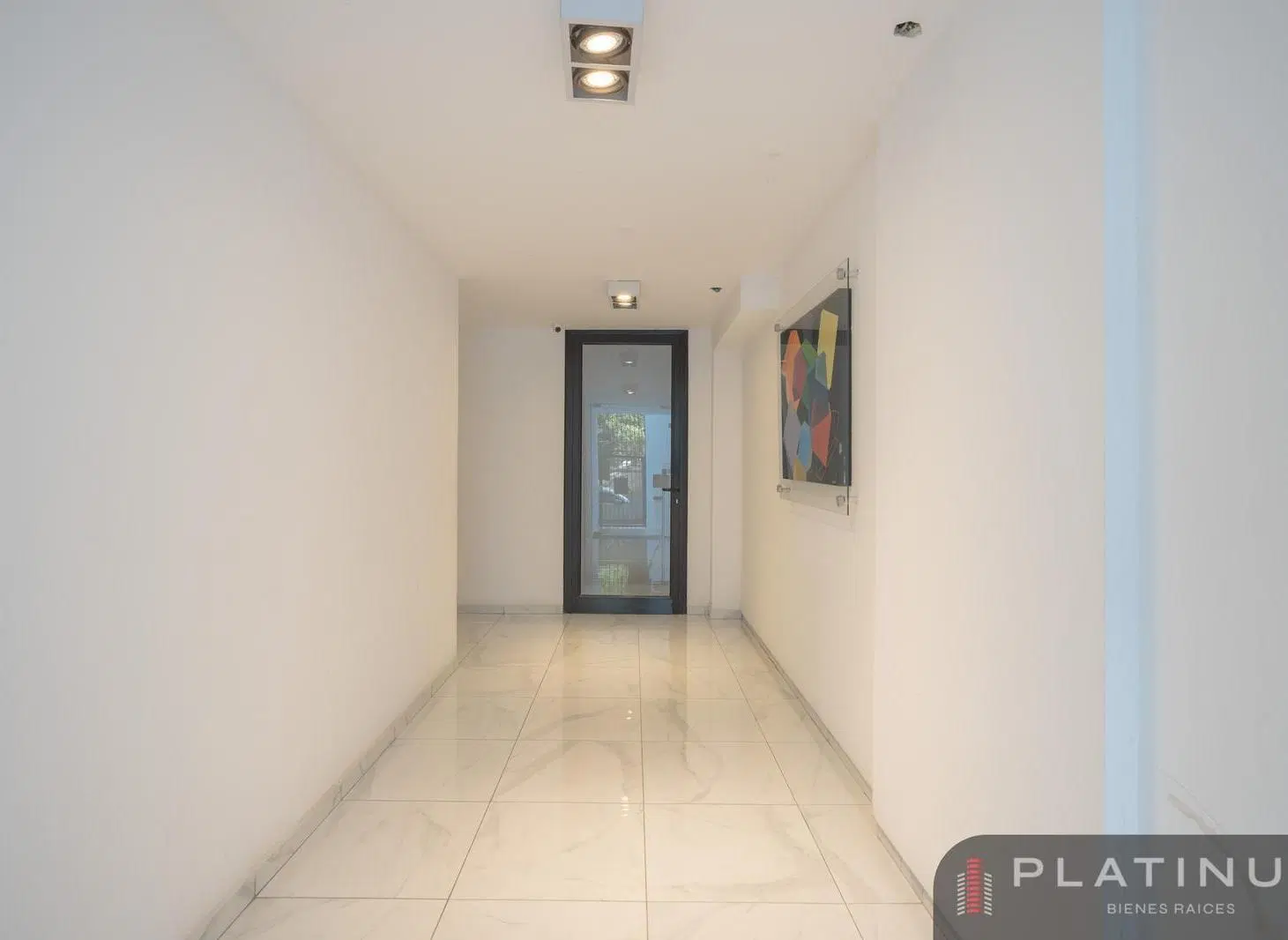 Departamento en Venta de 1 Dormitorio con Balcón frente - Barrio General Paz 2