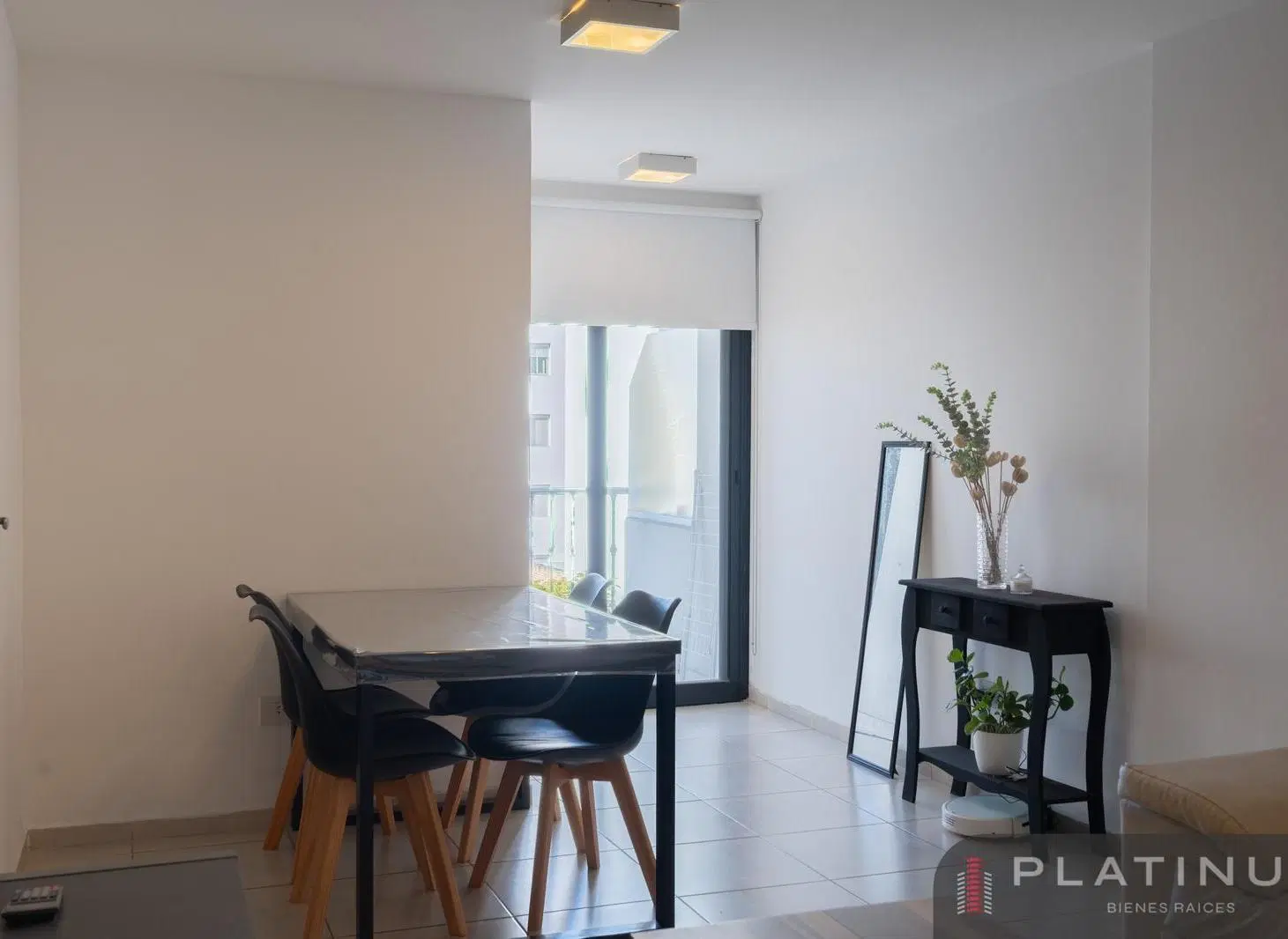 Departamento en Venta de 1 Dormitorio con Balcón frente - Barrio General Paz 4