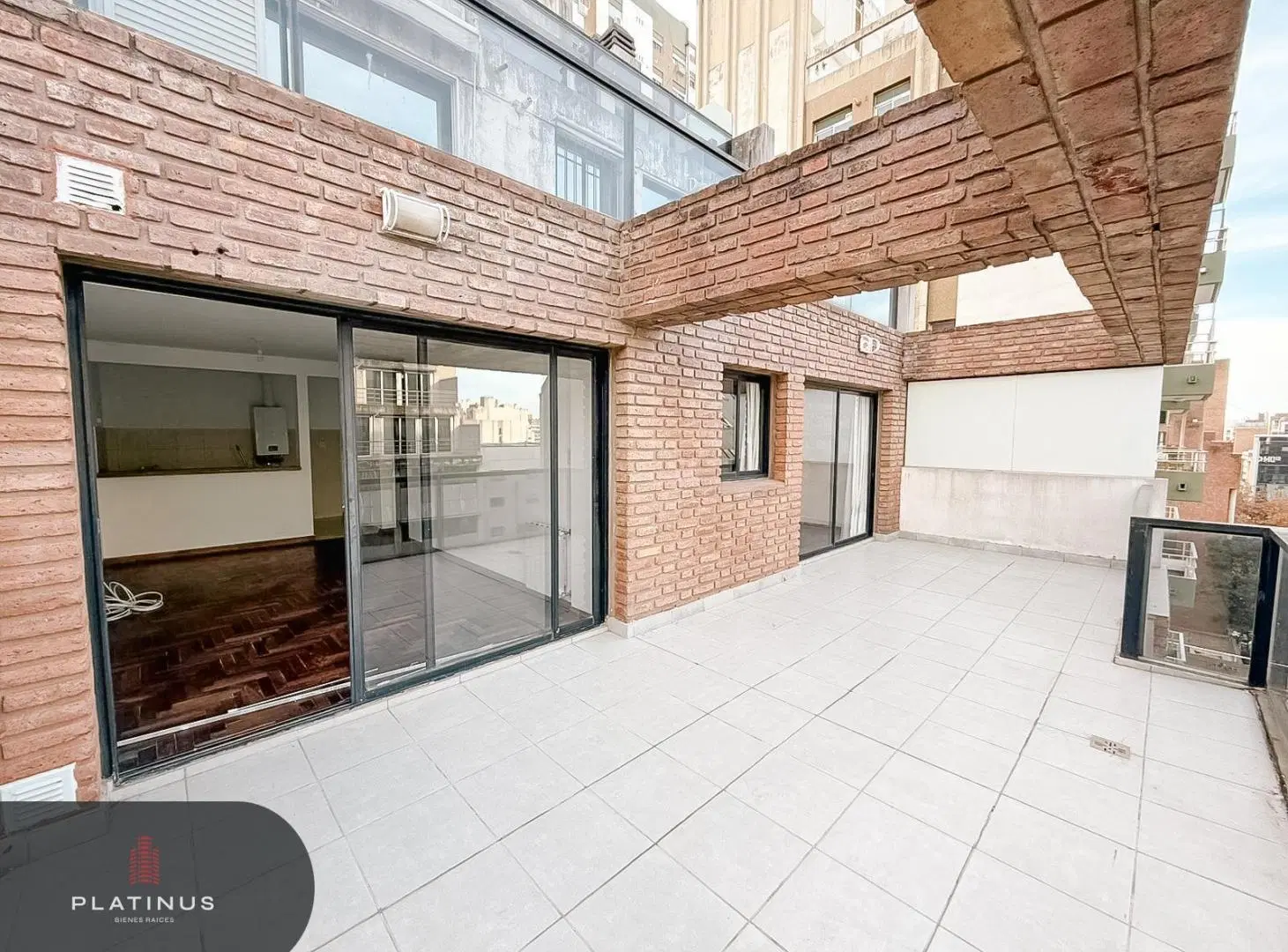 Departamento en Alquiler de 2 Dormitorios - Nueva Córdoba 3