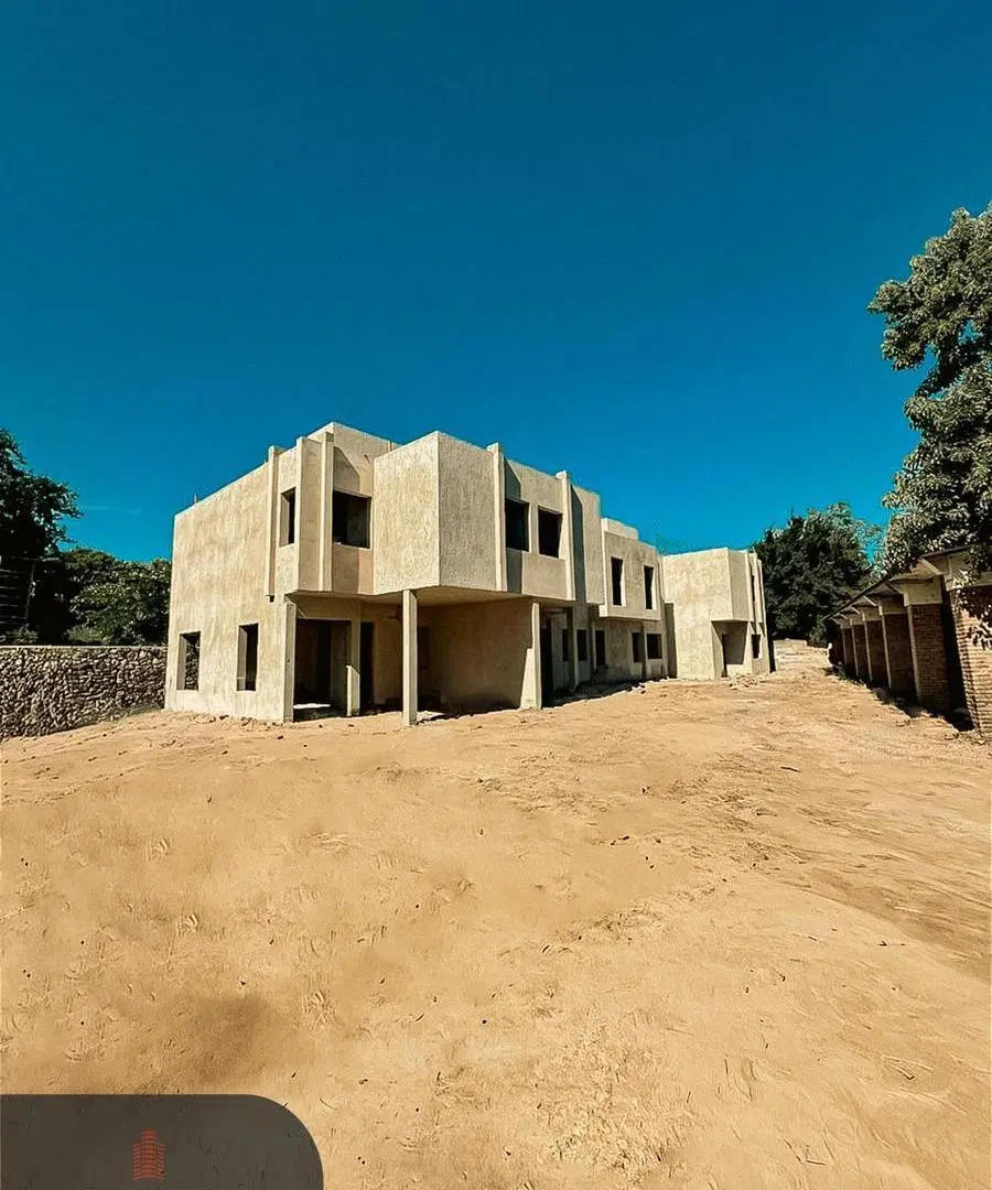 Housing - Duplex en Venta de 2 Dormitorios Escritorio - Villa Allende 1