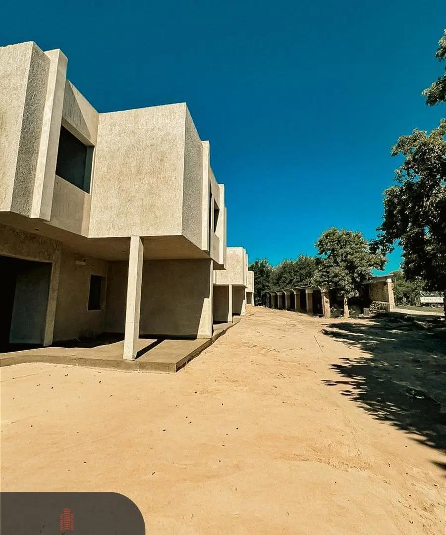 Housing - Duplex en Venta de 2 Dormitorios Escritorio - Villa Allende 4