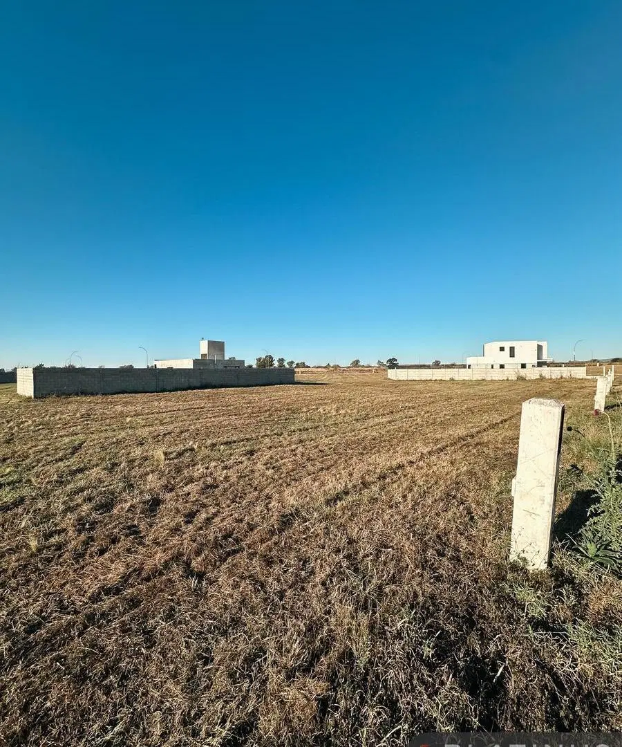 Lote en Venta de 361 m2 - Barrio Las Tres Gracias 3