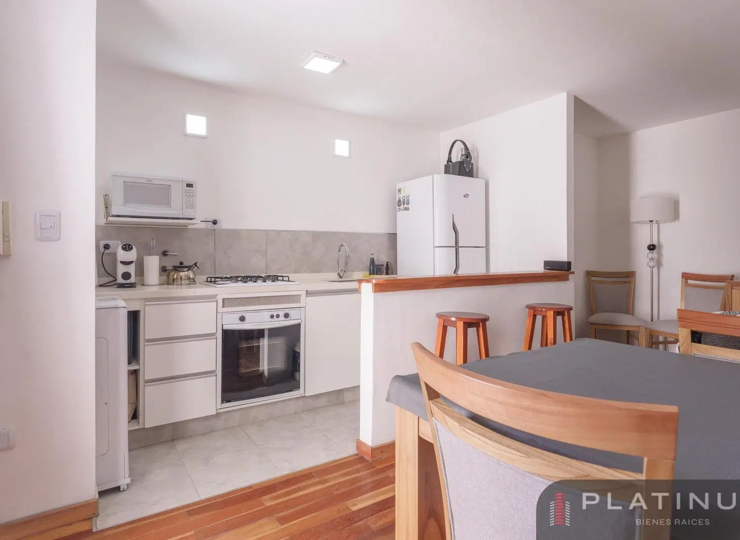 Departamento en Venta de 1 Dormitorios, Apto Crédito - Cofico 3