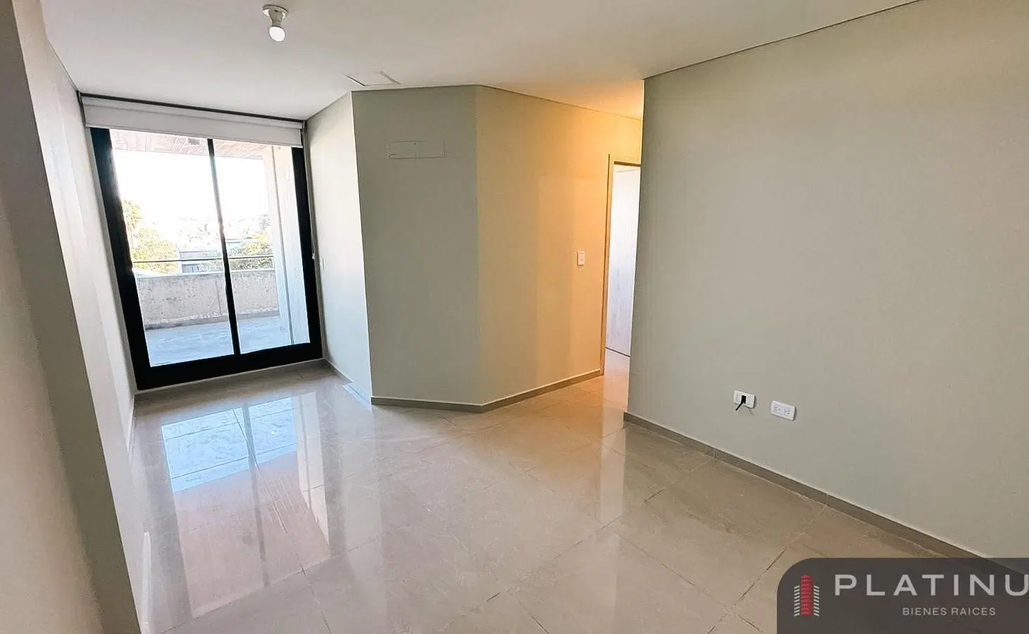 Departamento en Alquiler de 1 Dormitorio con Cochera - Cofico 3