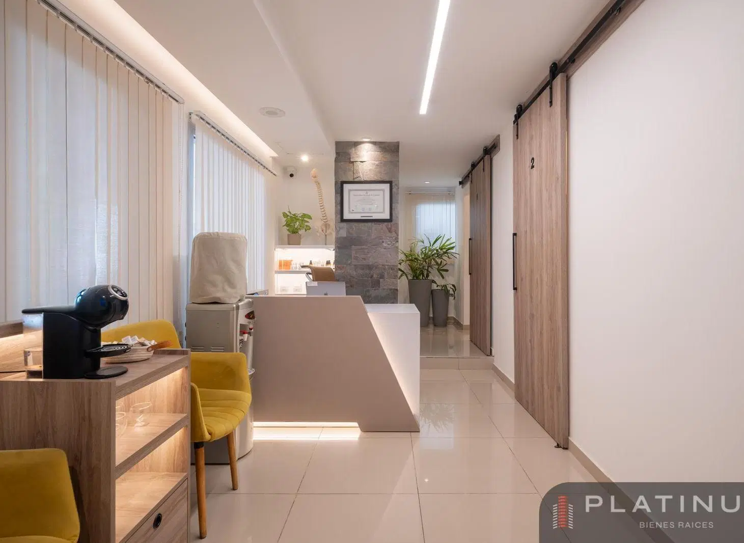 Oficina en venta, ideal rentista en barrio General Paz.- 2