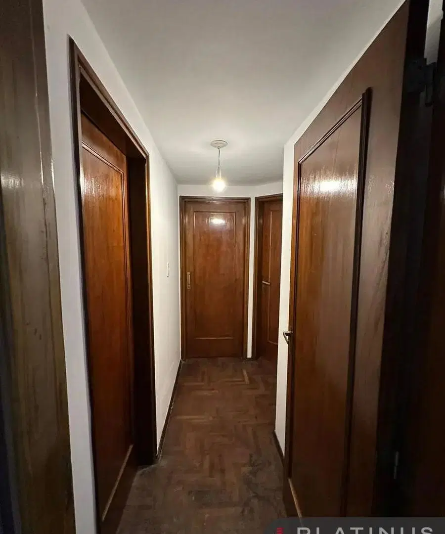 Departamento en Alquiler de 2 Dormitorios con Patio - Centro 5