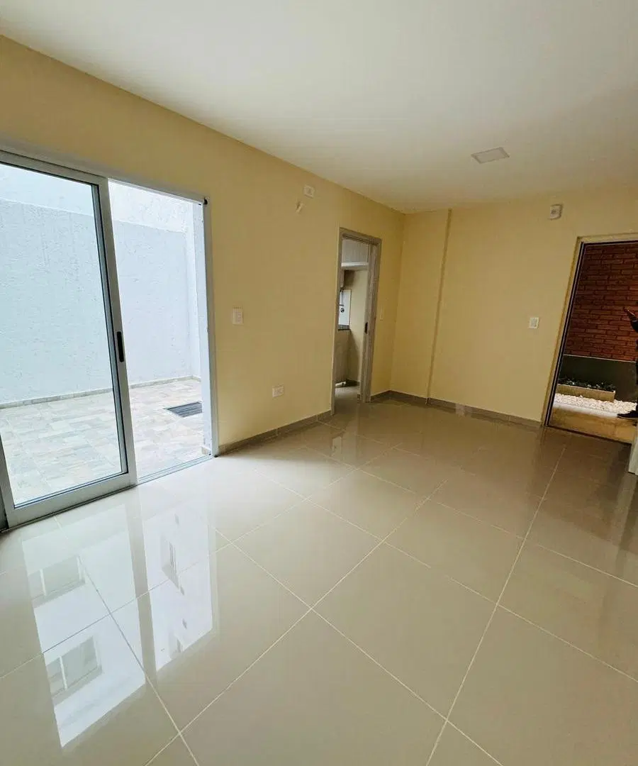 Departamento en Venta de 1 Dormitorio con Patio - Barrio Alta Córdoba 2