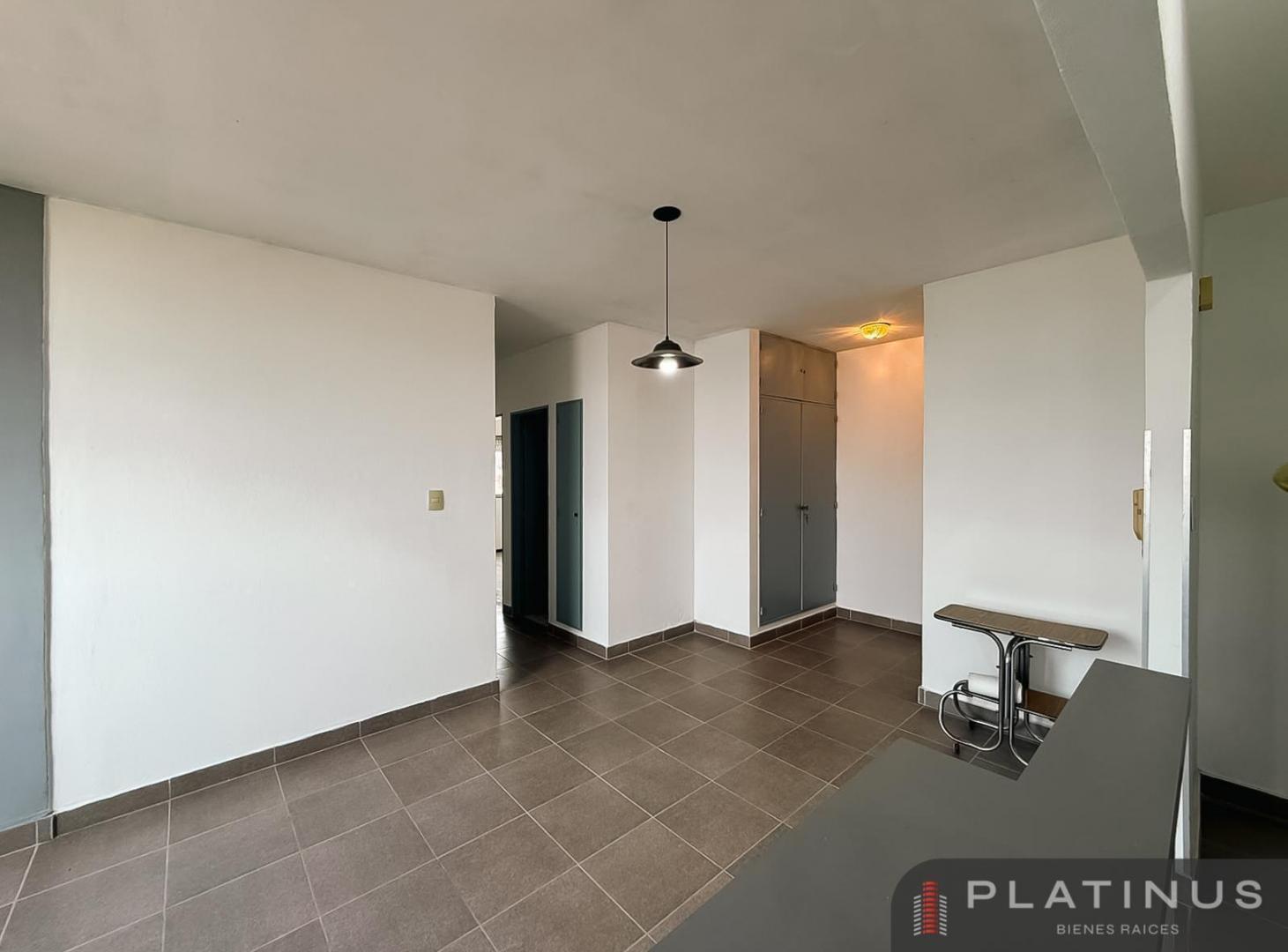 Foto de Departamento en Venta de 3 Dormitorios - Centro, imagen 3