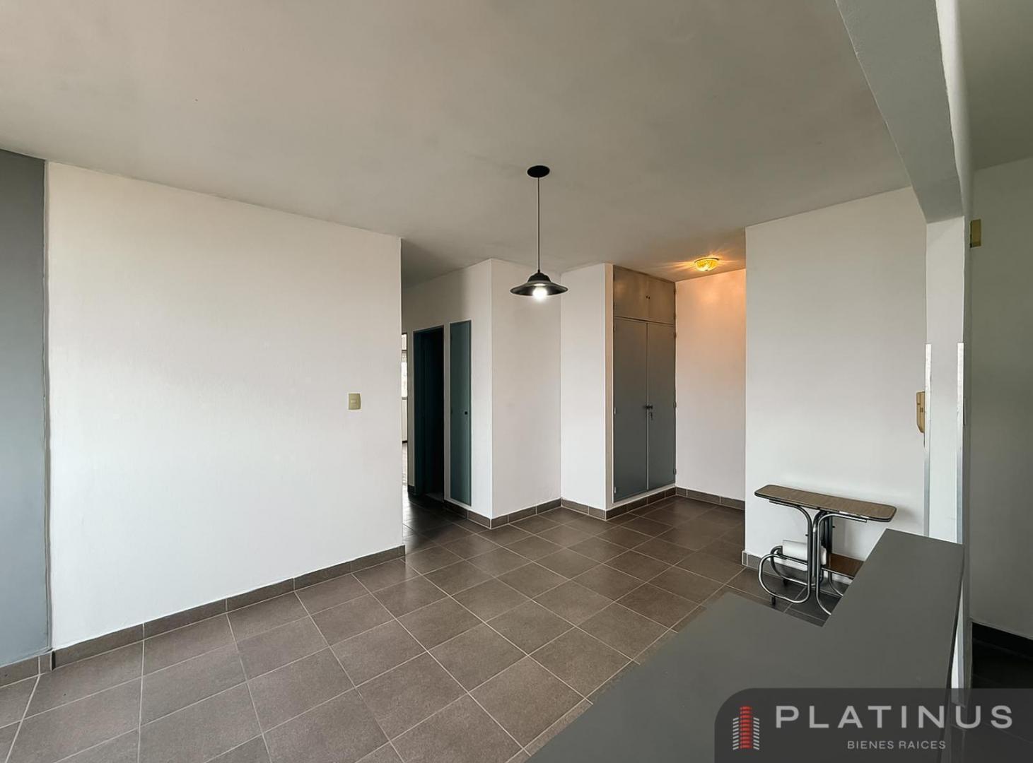 Foto de Departamento en Venta de 3 Dormitorios - Centro, imagen 4