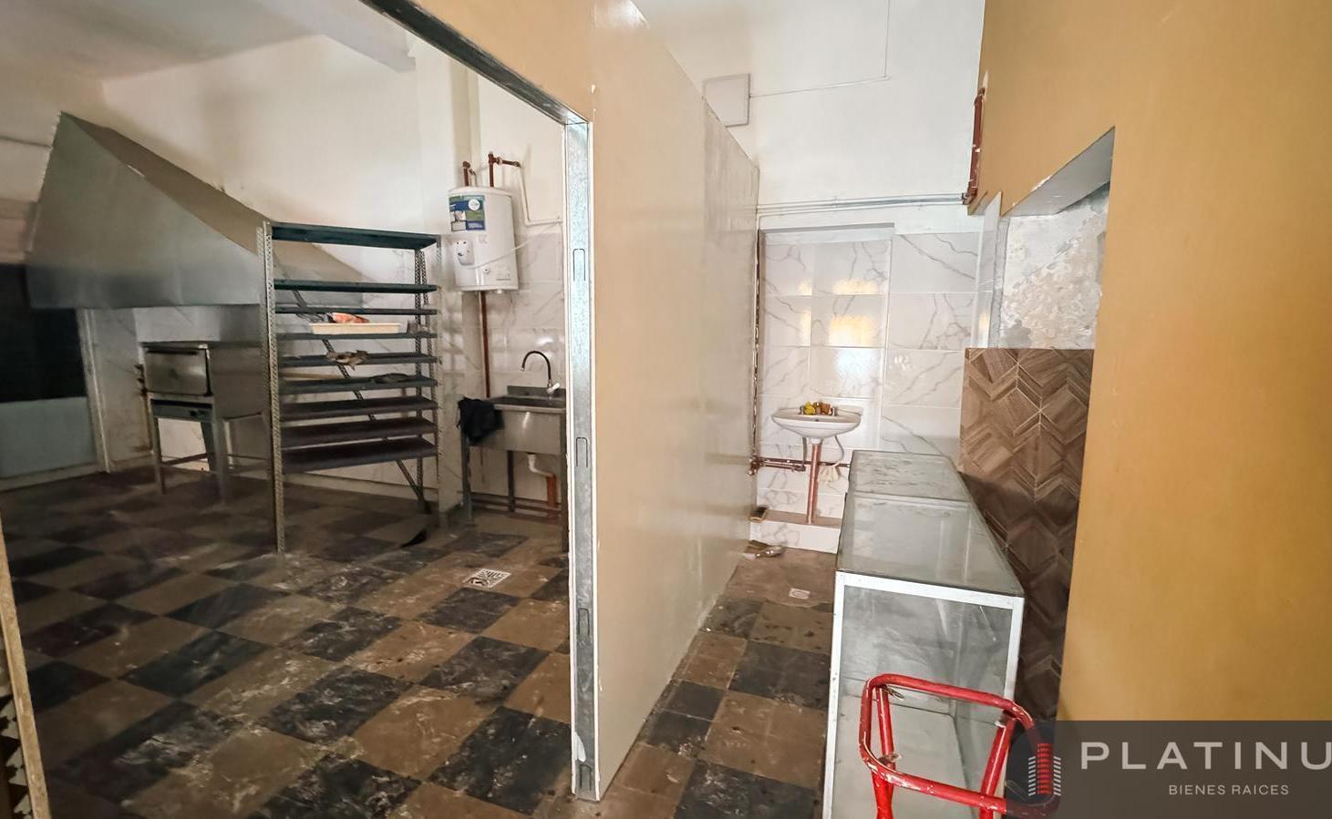 Foto de Local en Alquiler de 65 m2 - Centro, imagen 2