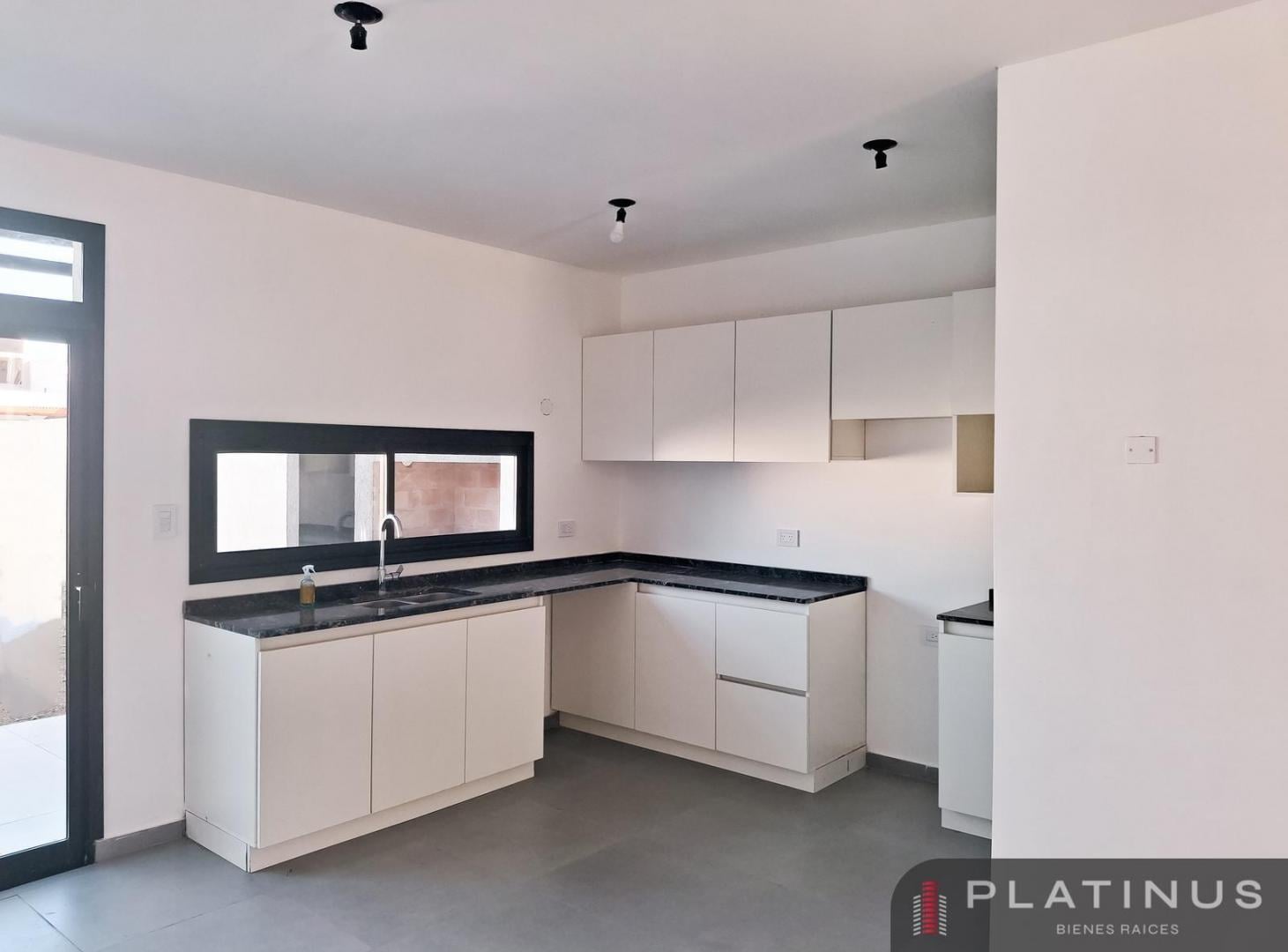 Foto de Duplex en Venta de 3 Dormitorios - Docta Avenida, imagen 1