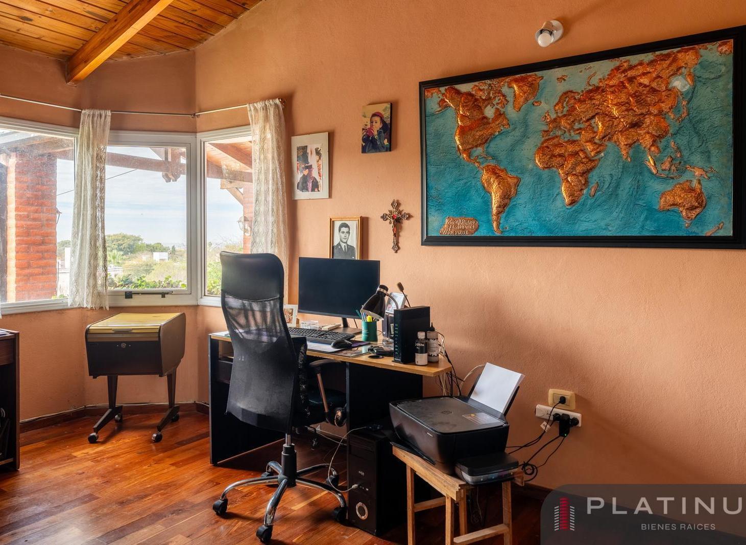 Foto de Casa en Venta de 5 Dormitorios Con 3 Cocheras - Villa Allende Golf, imagen 5