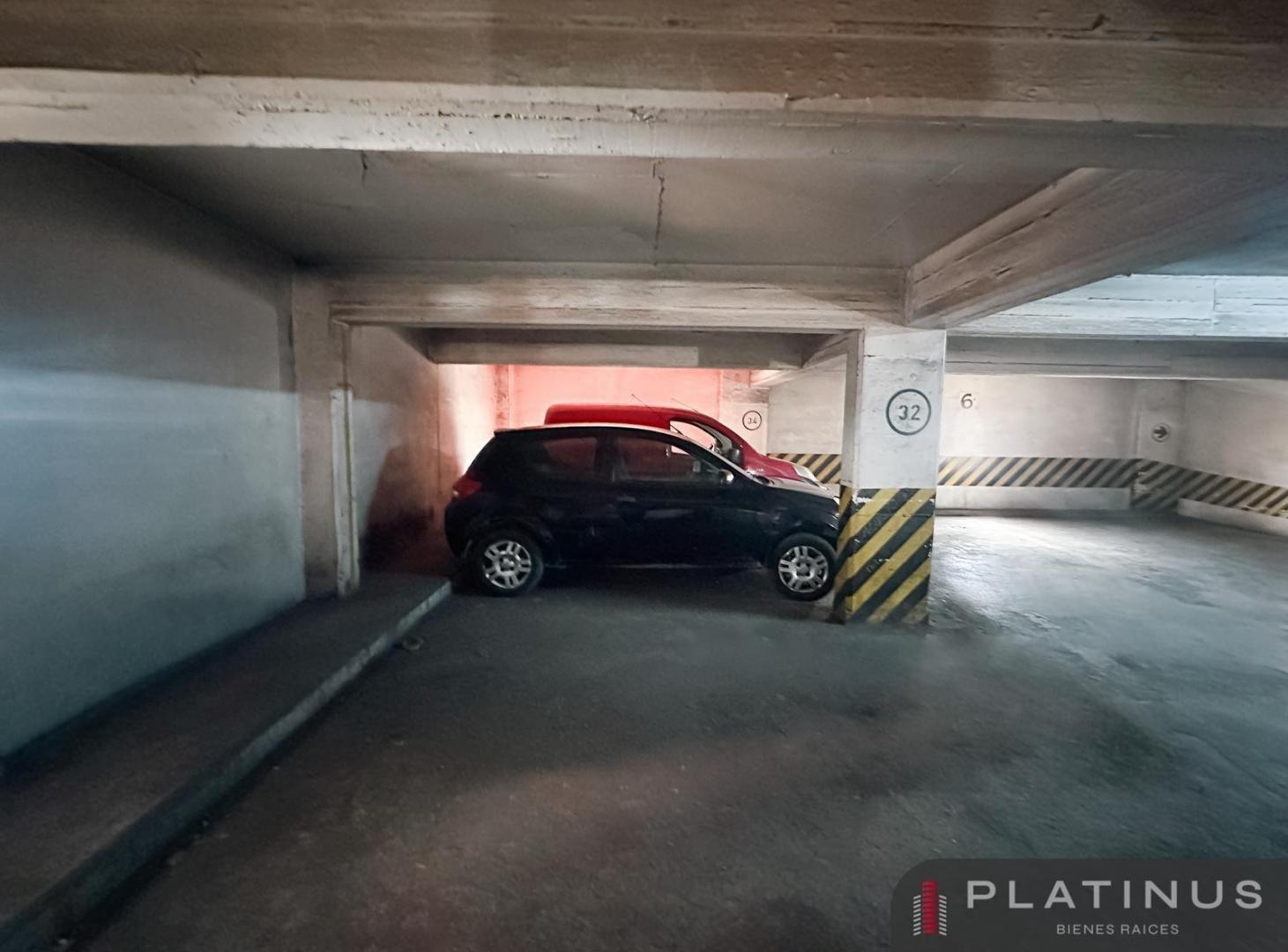 Foto de Cochera en Venta - Barrio Centro, imagen 4