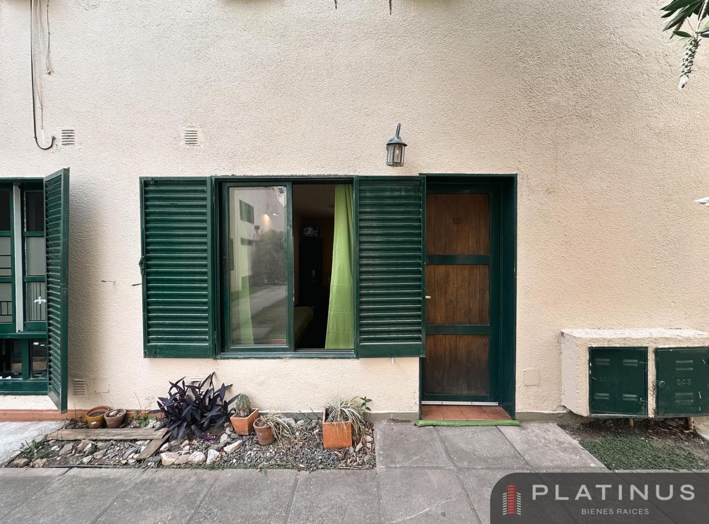 Foto de Dúplex en Venta en Complejo Cerrado de 2 Dormitorios con Cochera, imagen 1