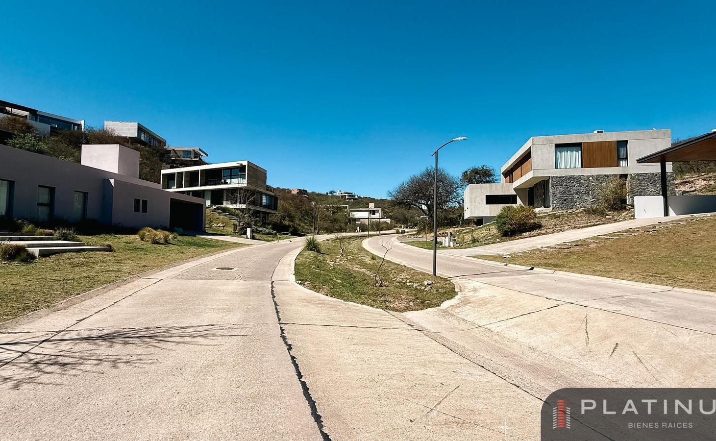 Foto de Lote en Venta de 940 m2 - Country La Deseada, imagen 4