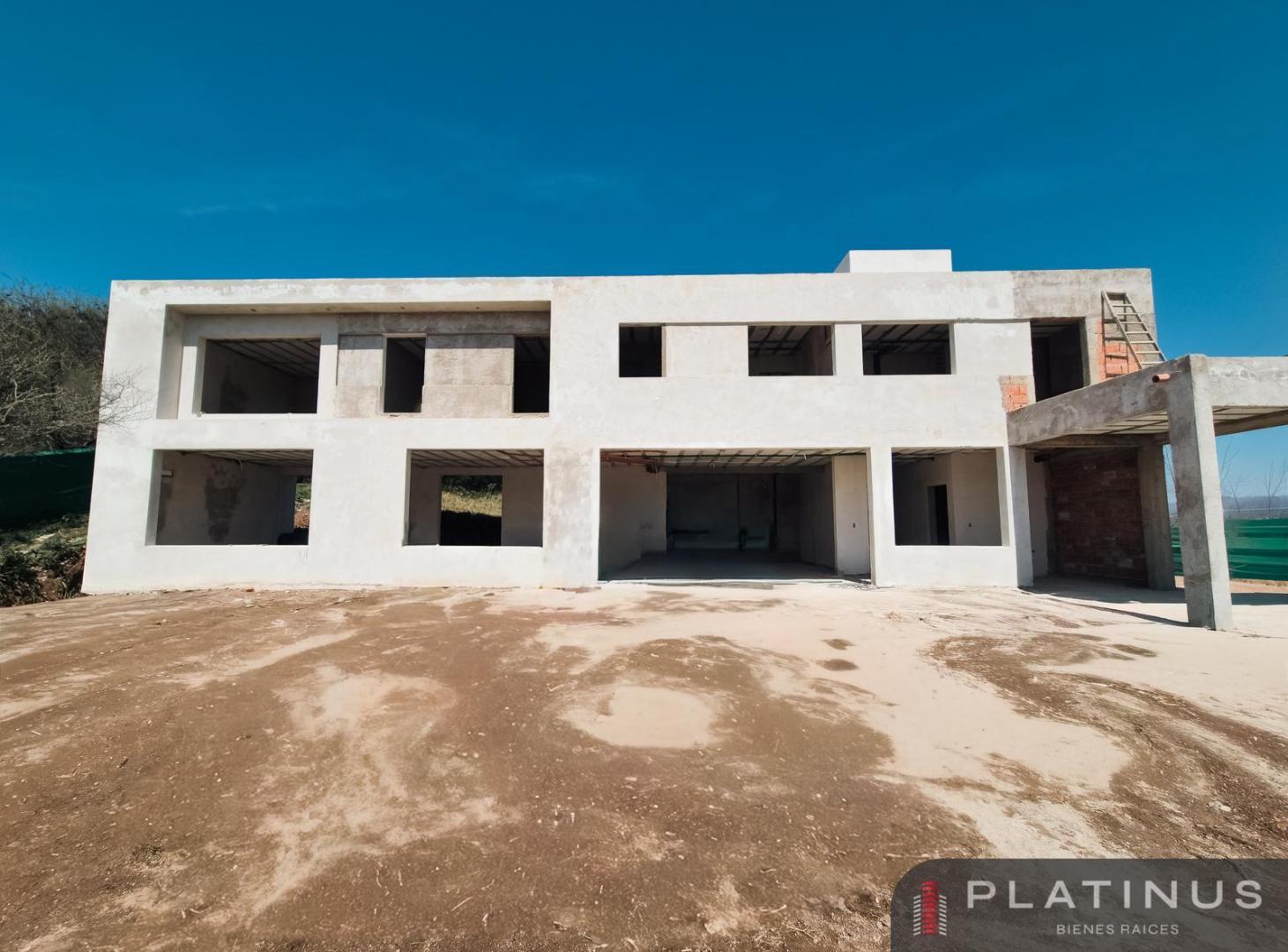 Casa en Venta de 3 Dormitorios - Estancia El Terrón