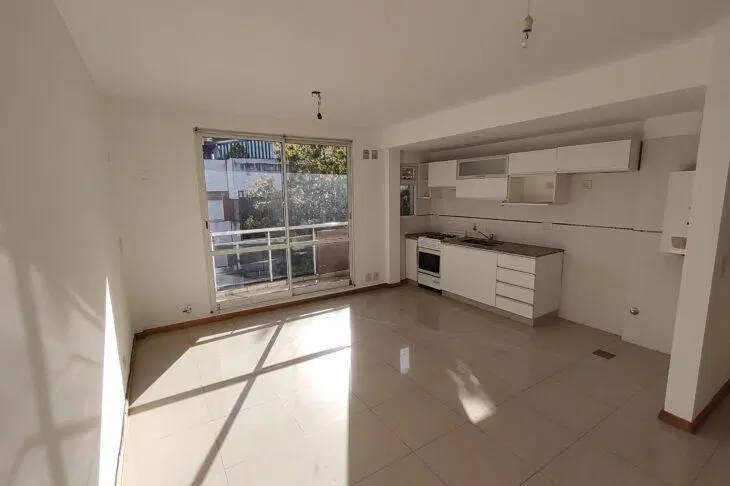 Vendo Departamento 1 dormitorio Moreno al 100 Rosario Centro, excelente ubicación 3