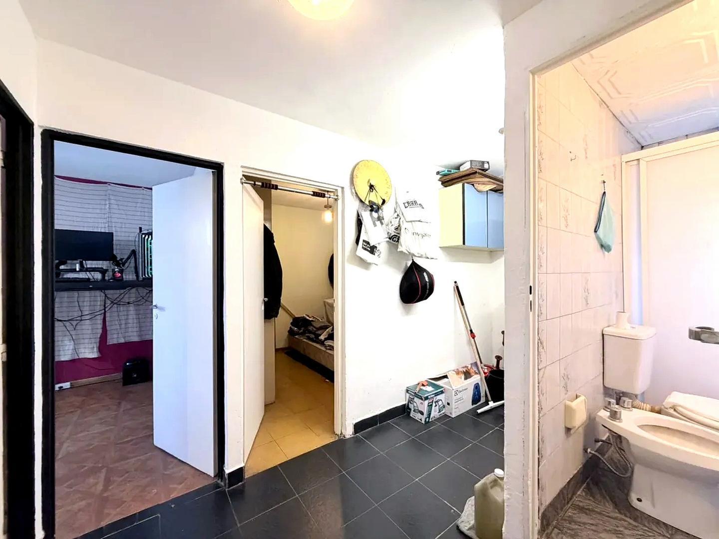 Foto de Venta 4 Ambientes 70m2 apto credito barrio Piedra buena!, imagen 4
