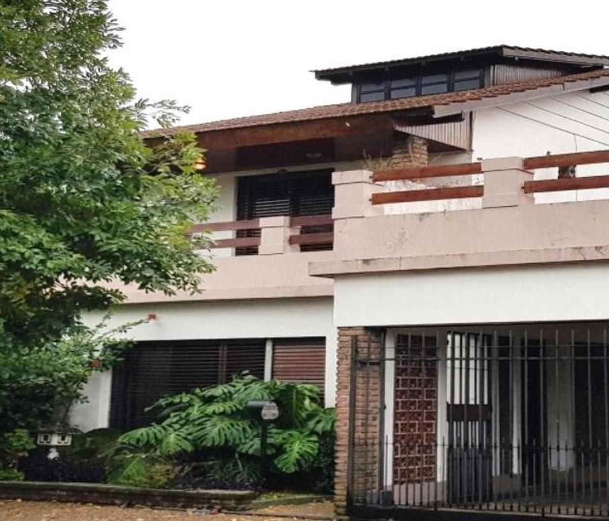 CASA EN VENTA - Castelar Norte