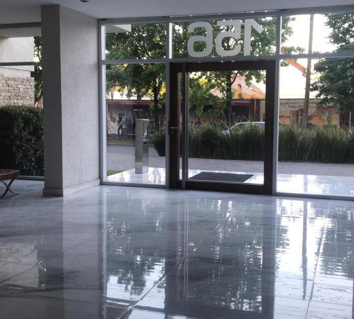 Foto de COCHERA EN VENTA - Ituzaingó Centro, imagen 4