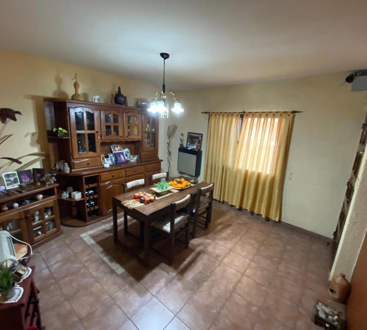 Foto de CASA EN VENTA - Morón, imagen 5