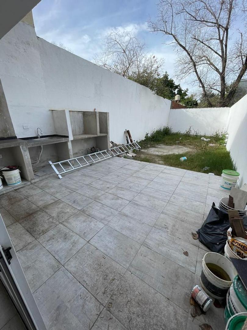 Duplex, a Estrenar, en Venta - Ituzaingó Norte 2