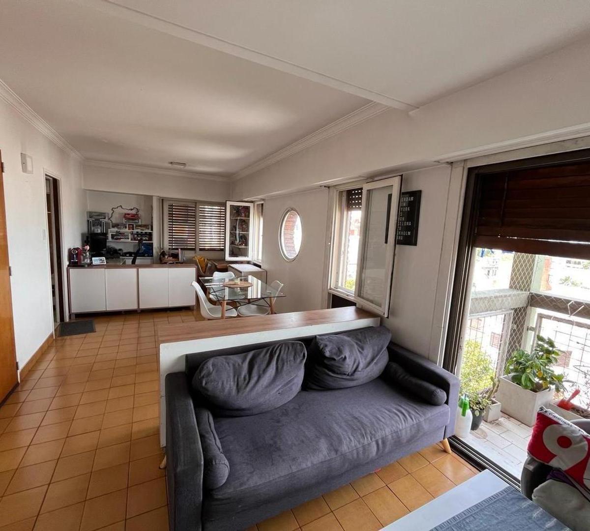 DEPARTAMENTO, SEMI PISO, EN VENTA - Morón centro