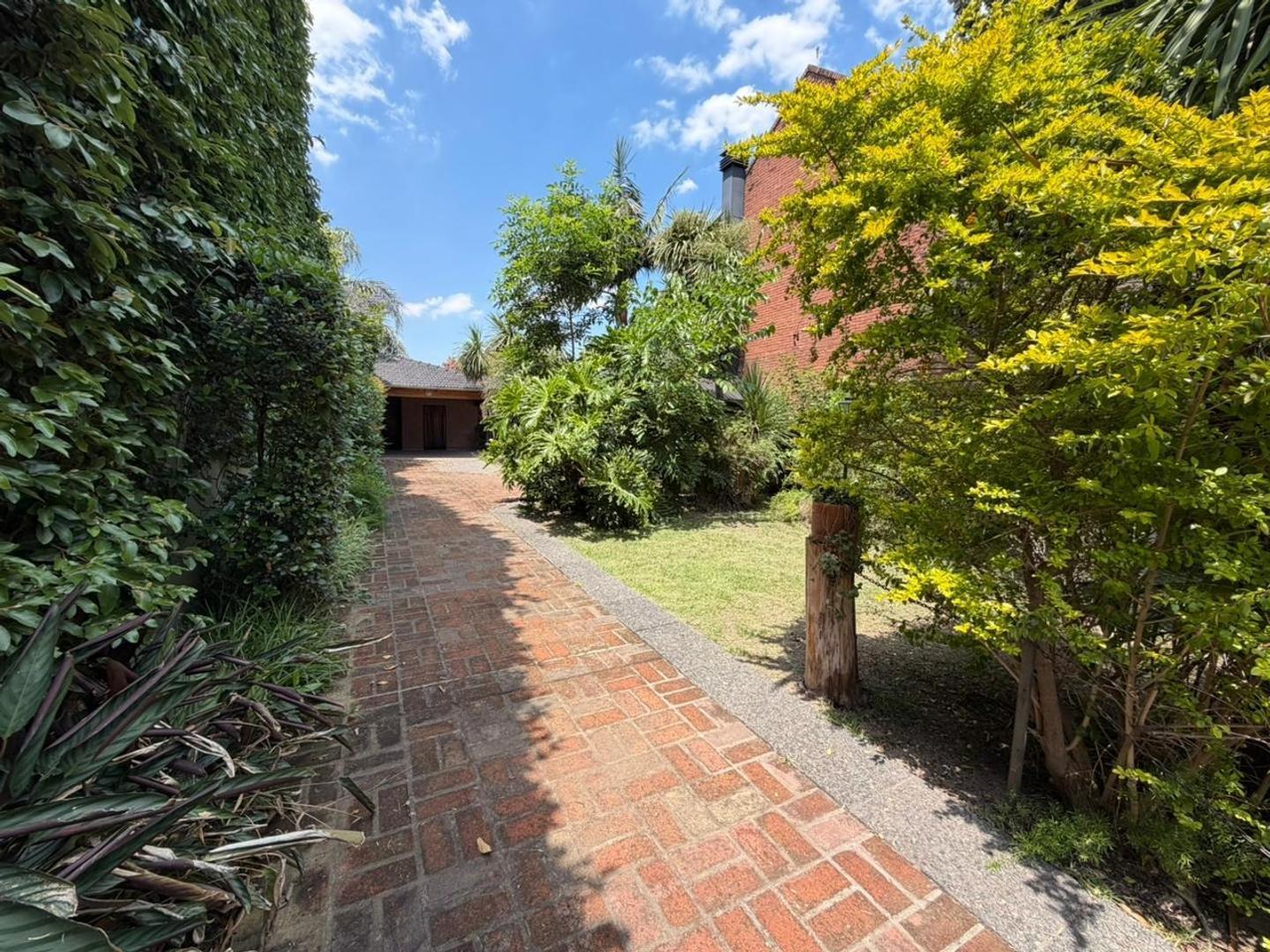 LOTE EN VENTA - Castelar norte