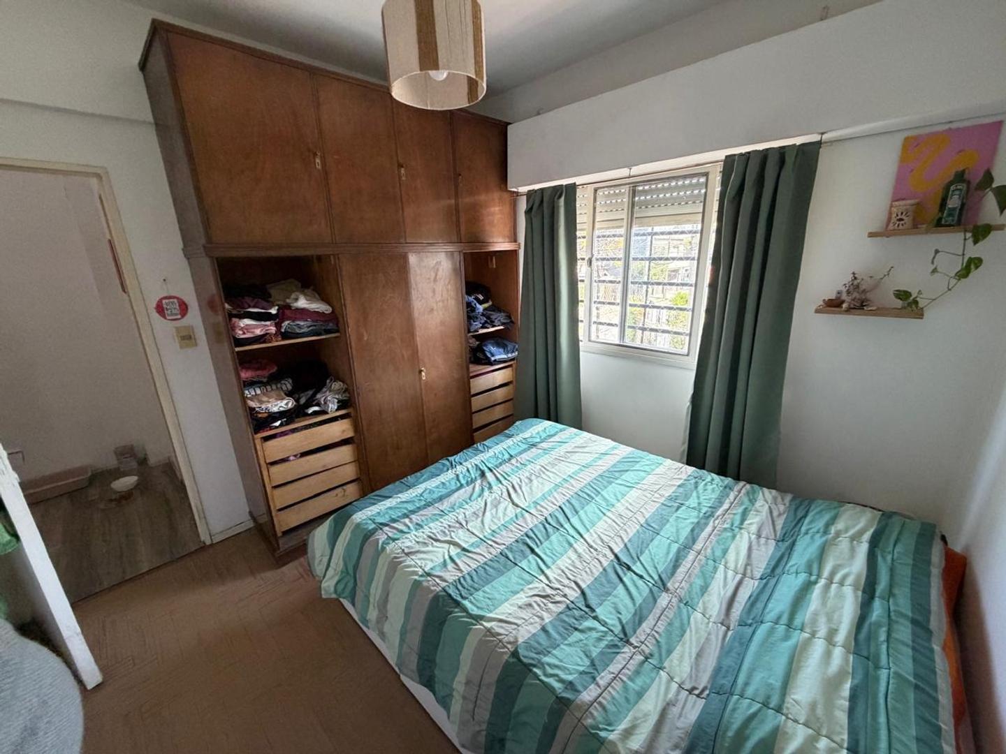 Foto de DEPARTAMENTO 2 AMBIENTES EN VENTA - CASTELAR SUR, imagen 2