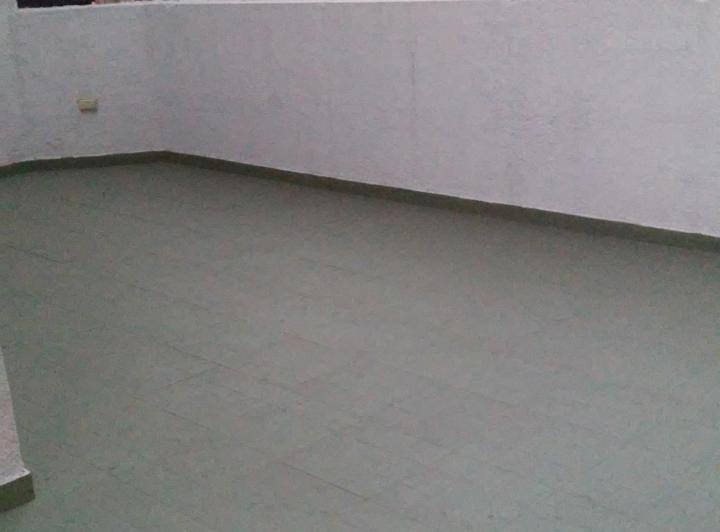 DEPARTAMENTO DOS AMBIENTES  EN ALQUILER A PASOS DE LAS LOMITAS 5