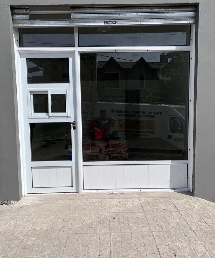 LOCAL COMERCIAL EN ALQUILER BURZACO 2