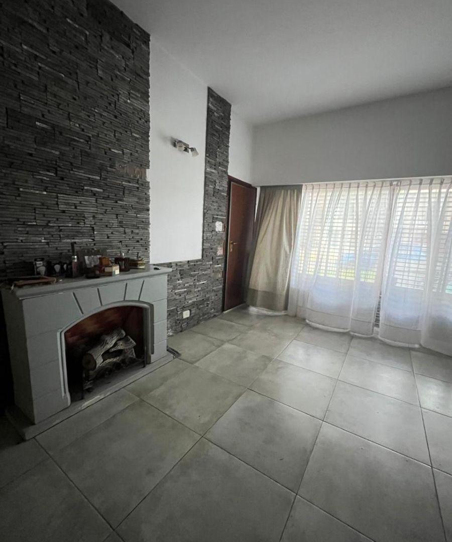 Foto de CHALET EN VENTA CON QUINCHO Y COCHERA LOMAS, imagen 2