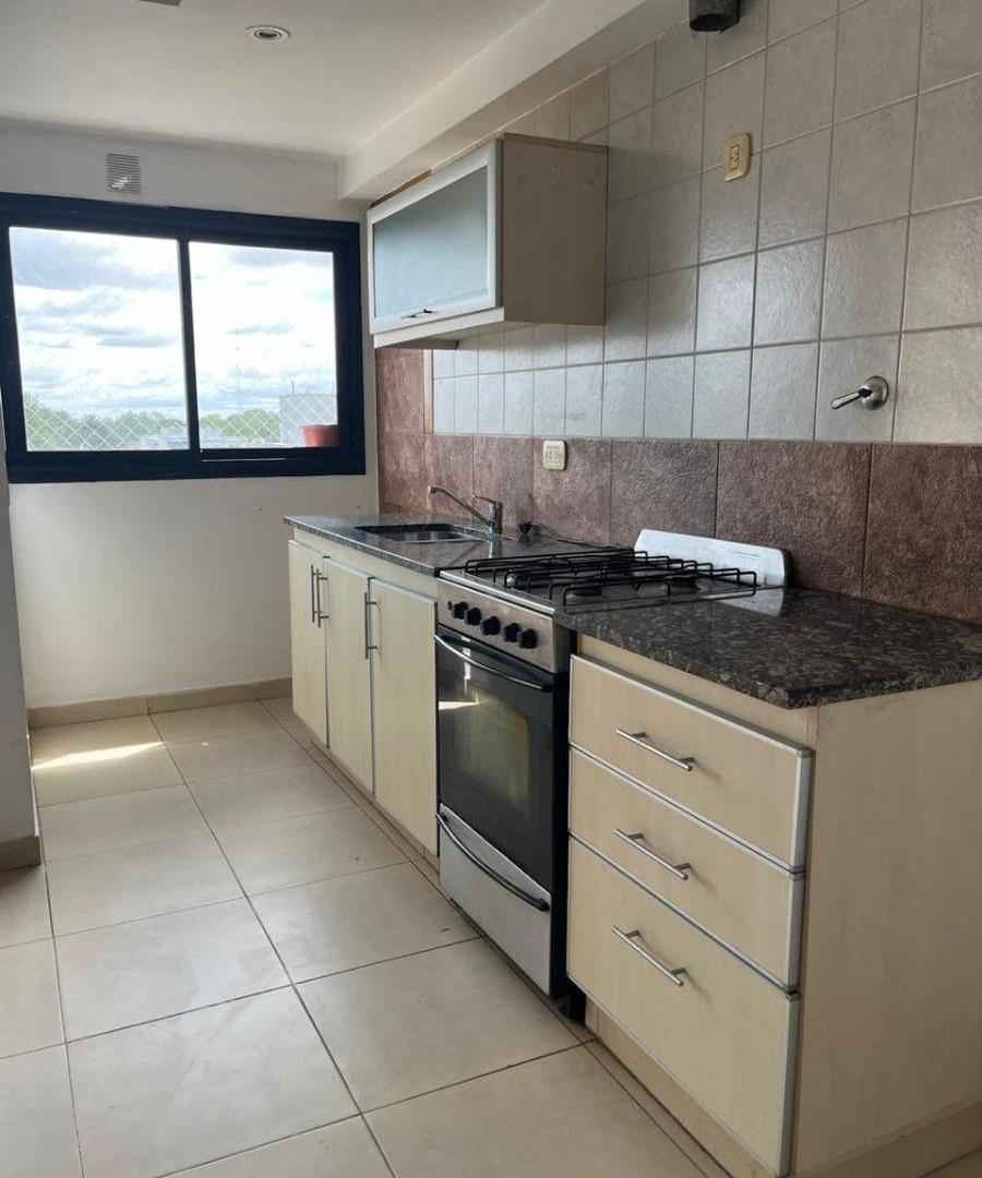 Foto de ALQUILER DEPARTAMENTO 2 AMBIENTES CENTRO LOMAS, imagen 4