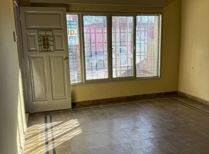 ALQUILER HERMOSA CASA EN BARRIO SAN MARTIN 3