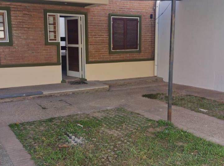 ALQUILER DUPLEX EN BARRIO ZUMARAN 3