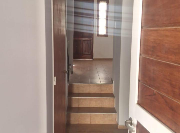 ALQUILER DUPLEX EN BARRIO ZUMARAN 2