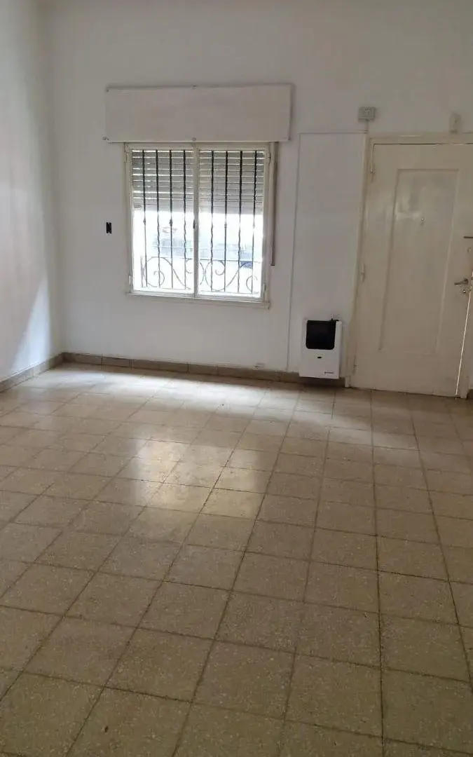 ALQUILER CASA EN BARRIO CENTRO 5