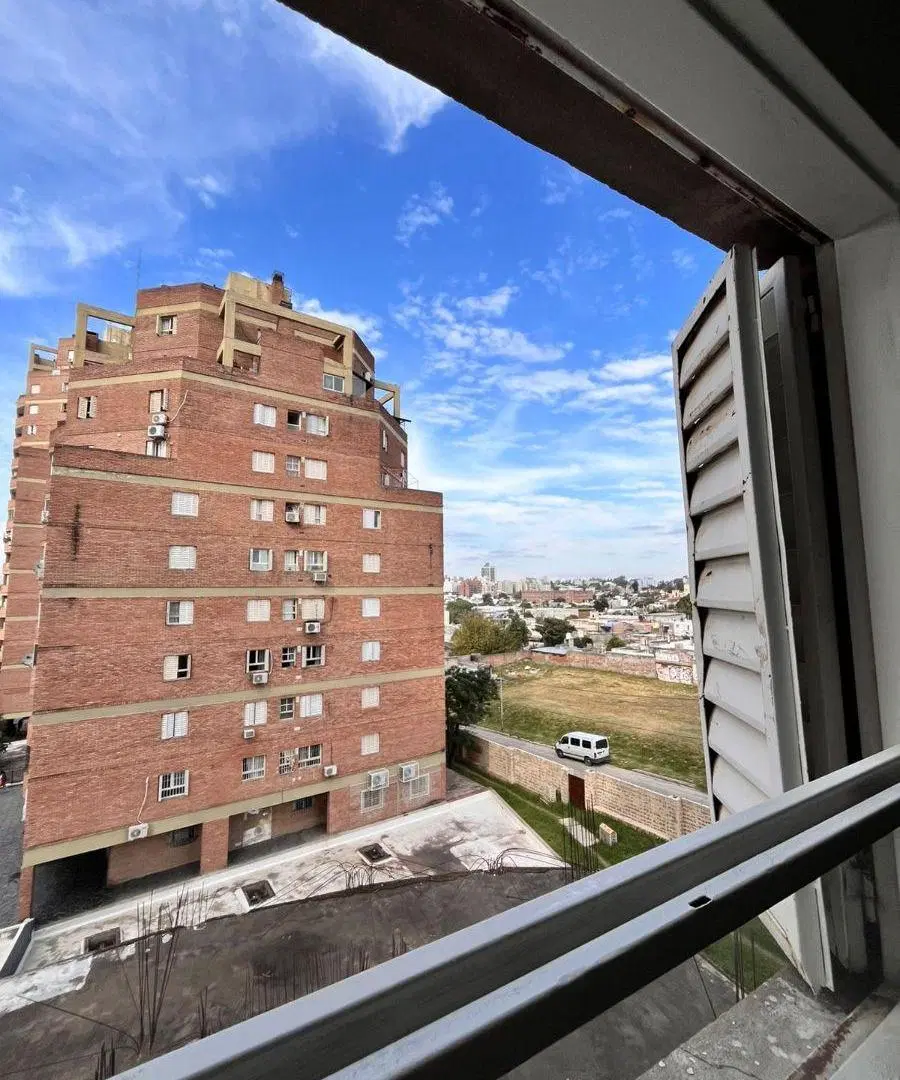 ALQUILER HERMOSO DEPARTAMENTO DE 1 DORMITORIO EN GUEMES 3