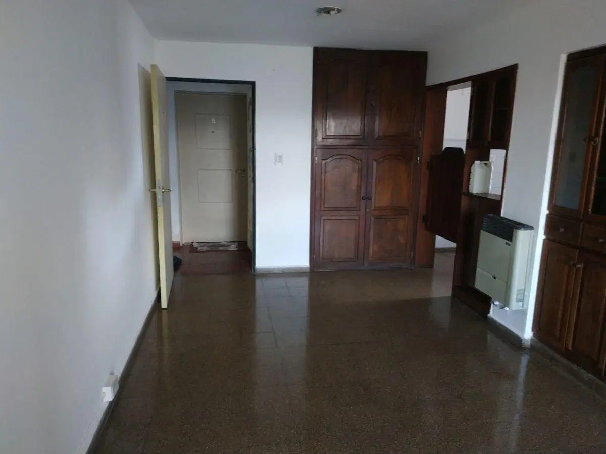 ALQUILER HERMOSO DEPARTAMENTO EN ALBERDI, 3 DORMITORIOS 2