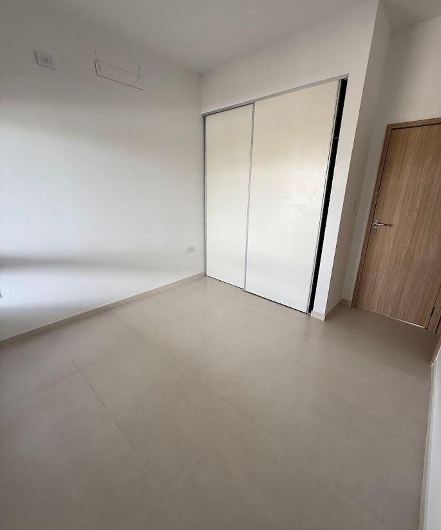Foto de ALQUILER DUPLEX DE CATEGORIA EN DOCTA 3 DORMITORIOS, imagen 5