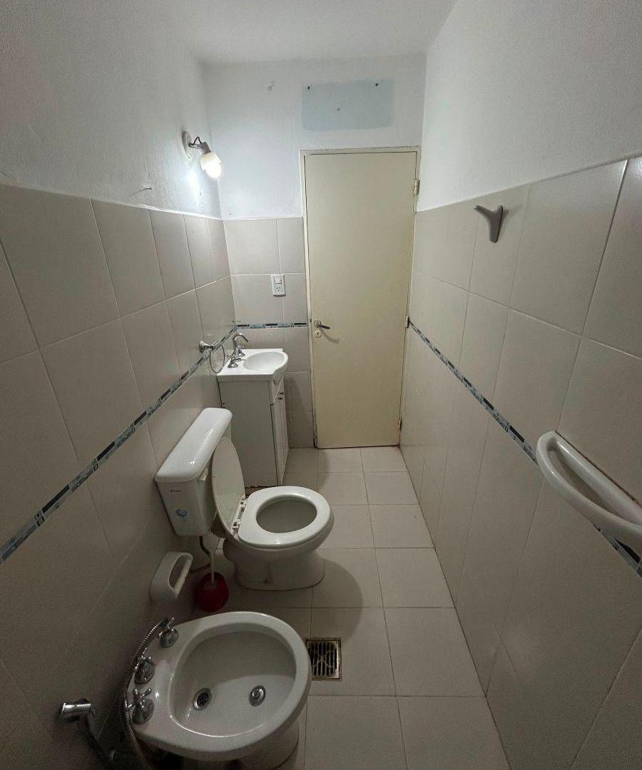 Foto de Excelente Casa en Venta en Fontana -, imagen 4