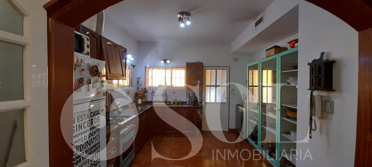 Casa 4 Dorm. Barrio Manzanar de Cipolletti 4